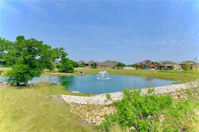 Building Photo - 1265 Summerbrooke Cir