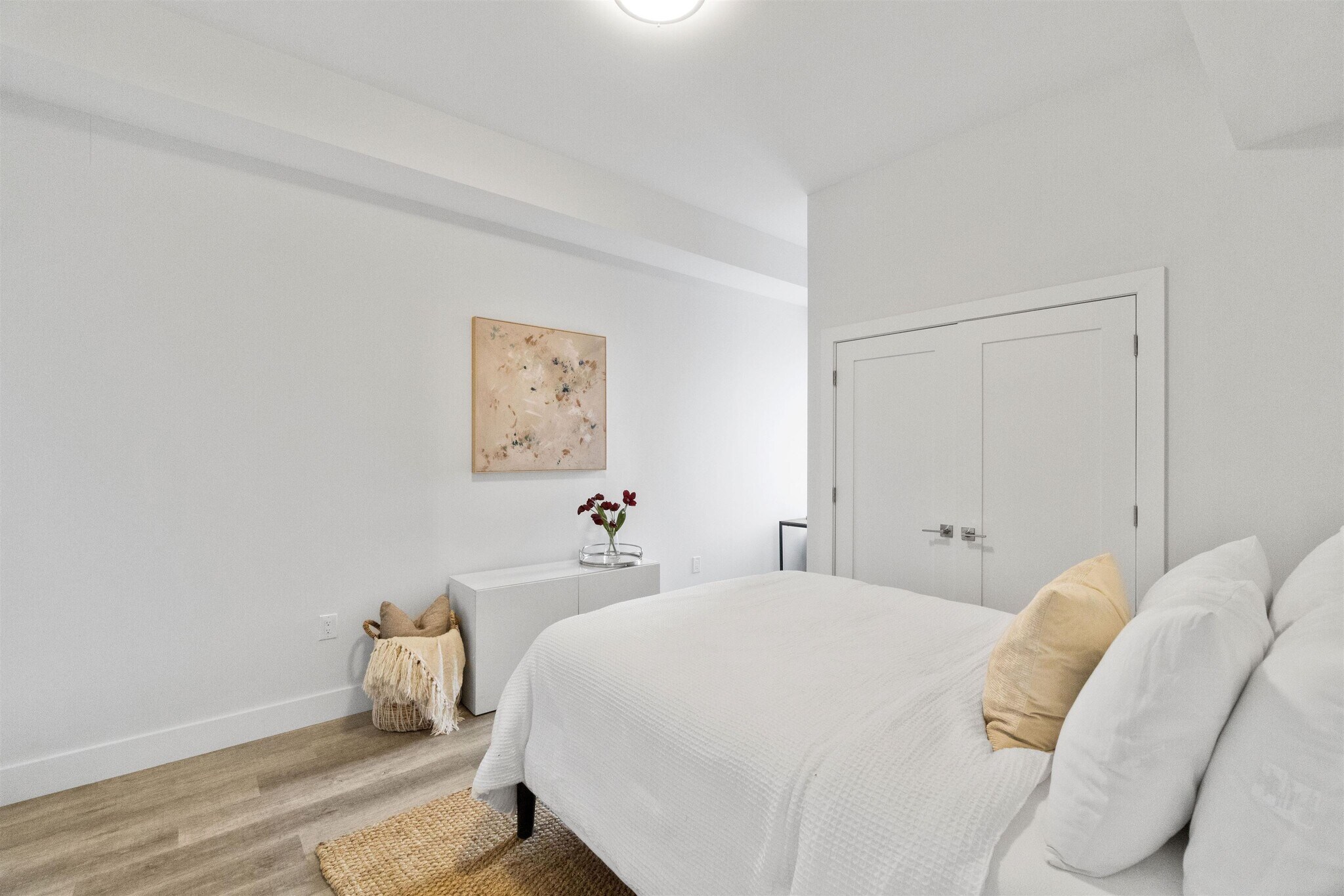 Building Photo - 412 Whiton St