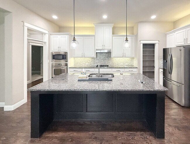 Building Photo - Country Charm with a Private Theater – Mod...