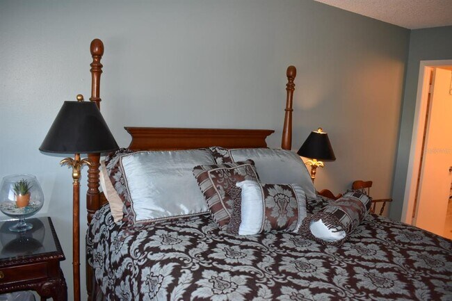 Building Photo - 3210 Gulf Blvd