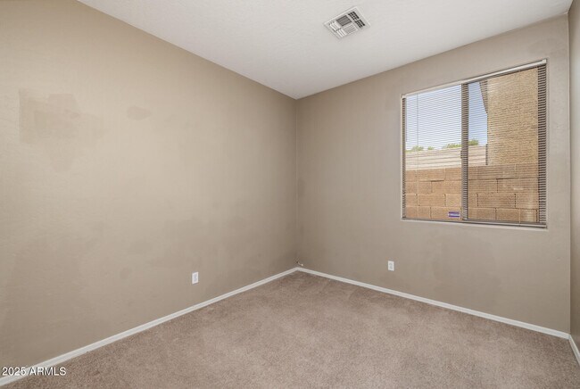 Building Photo - 3148 W Maldonado Rd