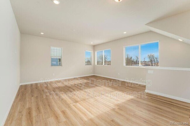 Building Photo - 15195 W 68th Pl