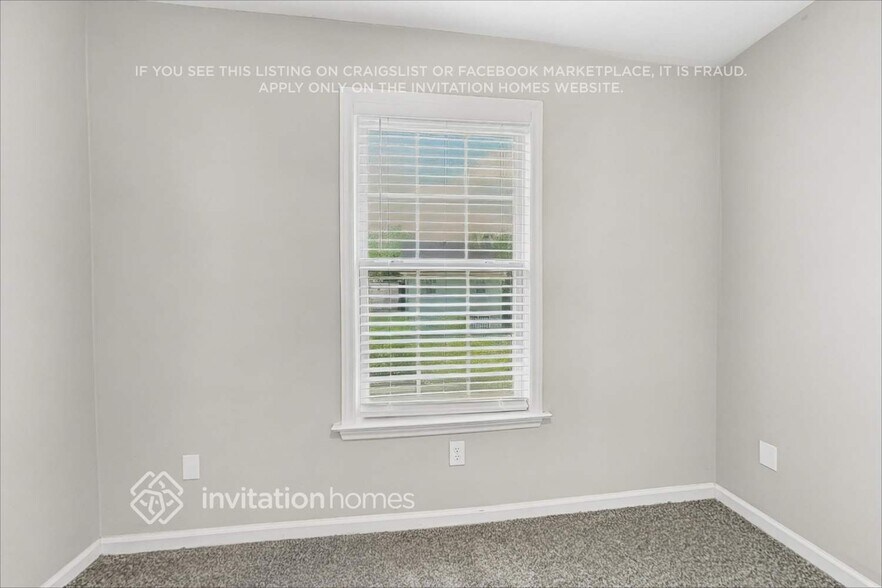 Building Photo - 4428 Moss Spring Dr