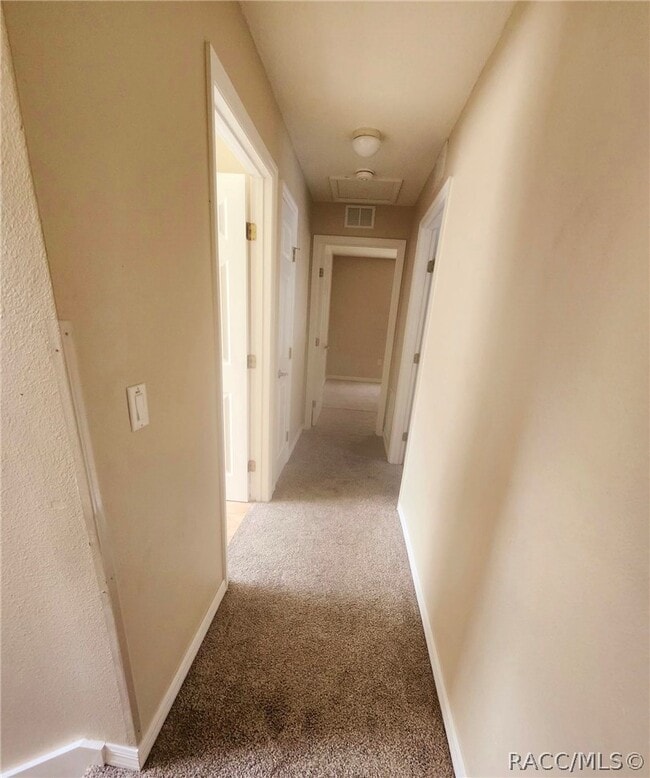 Building Photo - 835 E Rembrandt Way