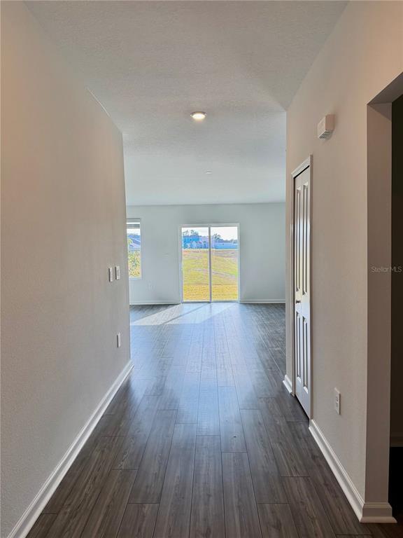 Building Photo - 4212 SW 82nd Ln