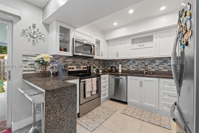 Building Photo - 1366 Osprey Ct