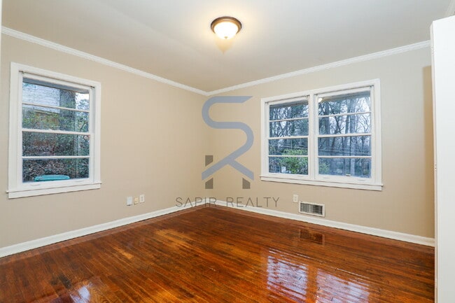 Building Photo - Move in before January 15th and choose your reward: a $250 Amazon Gift Card or a 55 Smart TV!