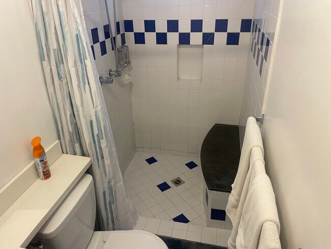 Building Photo - 12619 Emelita St