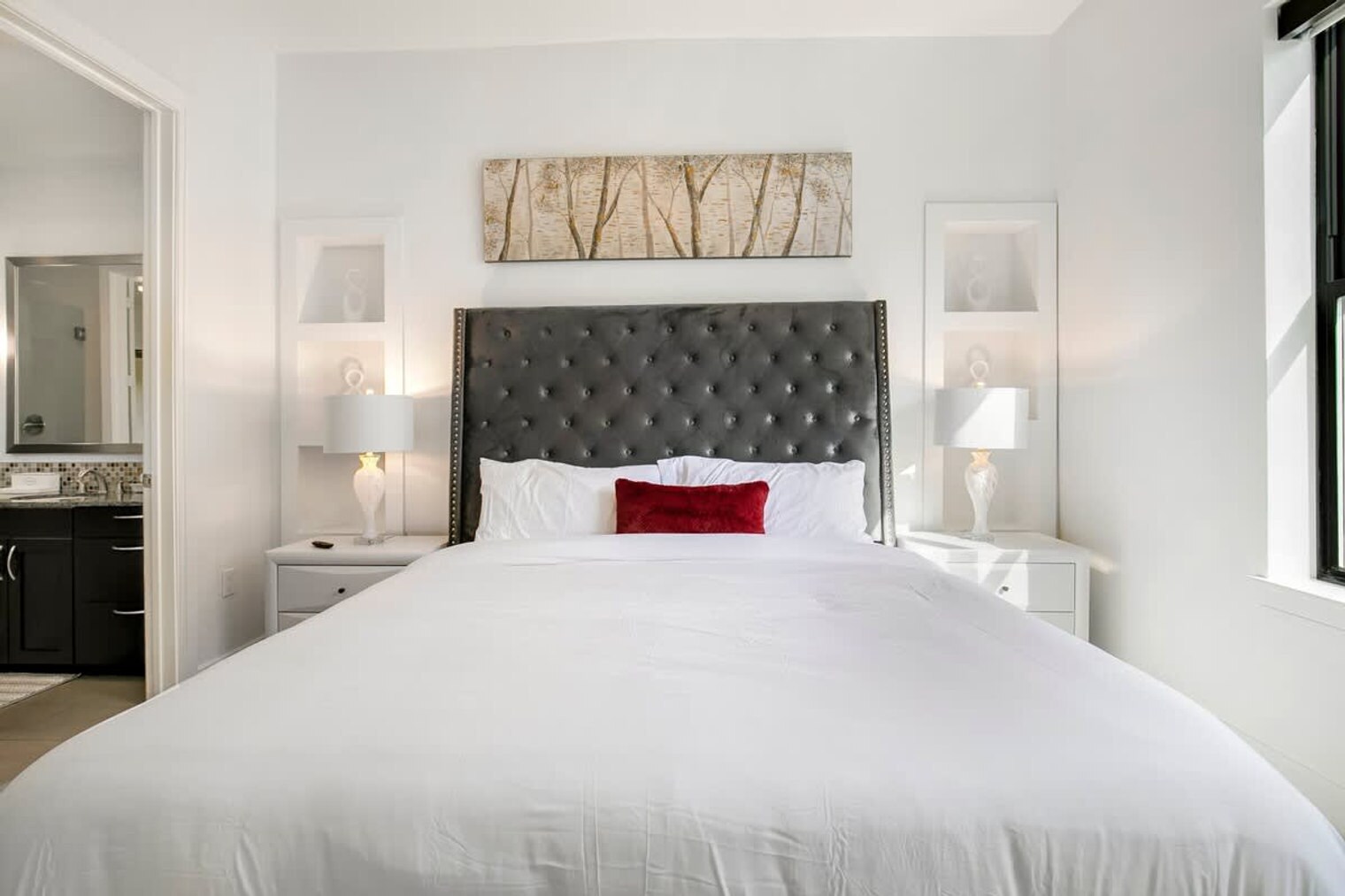 Building Photo - 101 Bowen St