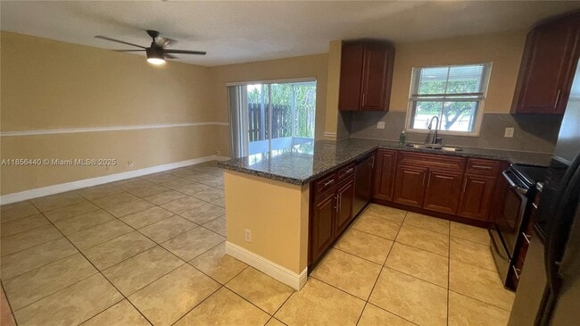 Building Photo - 8274 SW 42nd Ct