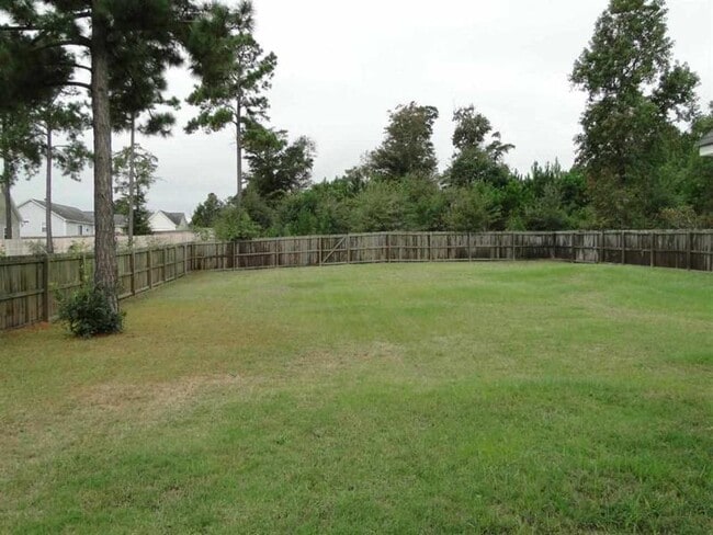 Building Photo - 203 Smallberry Ct