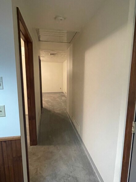 Building Photo - 145 Caledonia St