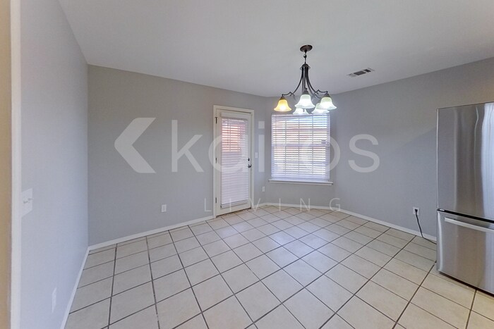 Building Photo - 8407 Taos Dr