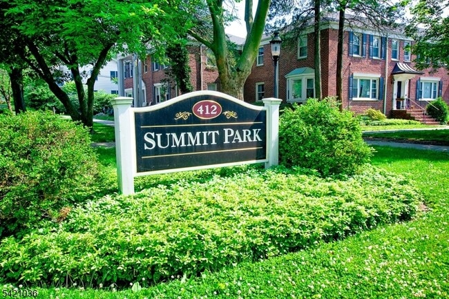 Building Photo - 412 Morris Ave