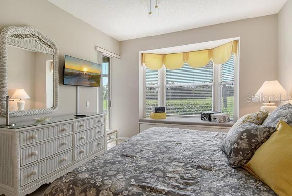 Building Photo - 9641 Castle Point Dr