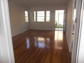 Building Photo - 11368 Washington Pl