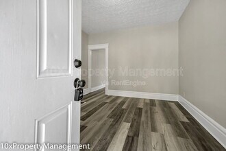 Building Photo - 1127 McAllister Ave