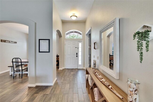 Building Photo - 12802 Cattail Shore Ln