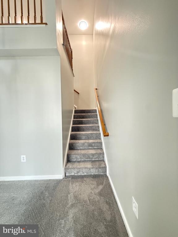 Building Photo - 21228 McFadden Square