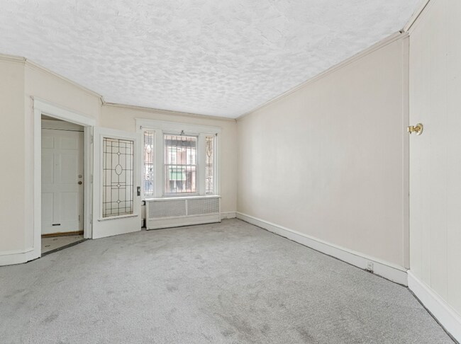 Building Photo - 6558 Limekiln Pike