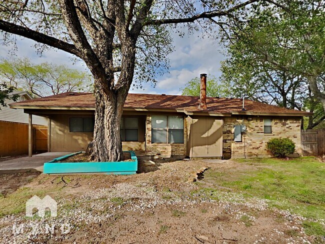 Building Photo - 6112 Birchhill Rd