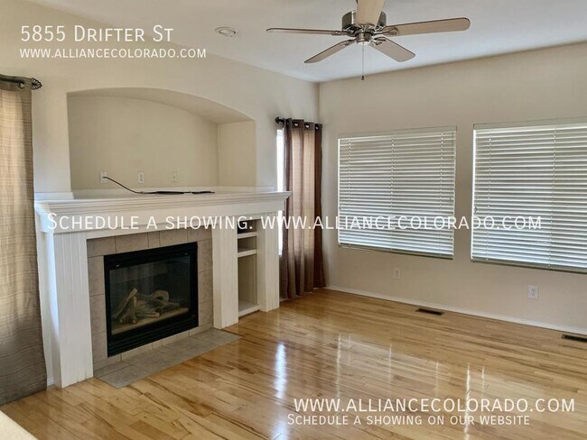 Building Photo - 5855 Drifter St