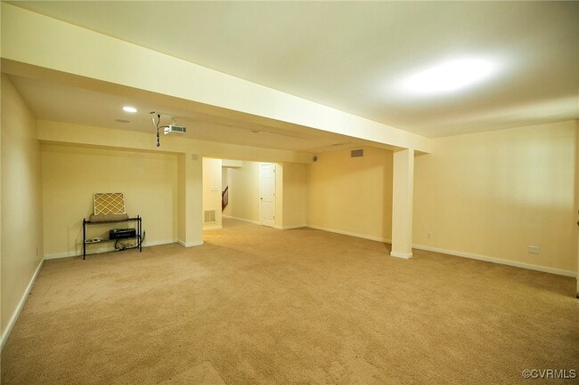 Building Photo - 444 Kingscote Ln