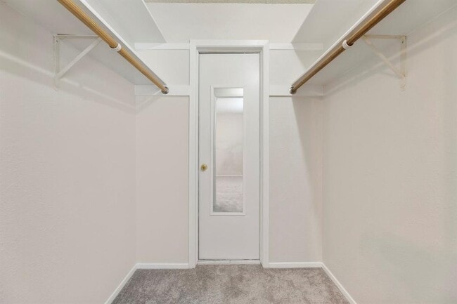 Building Photo - 4401 Molokai Dr