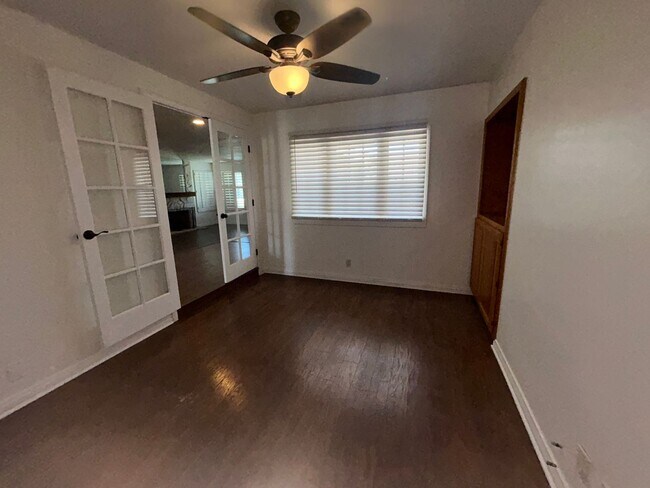 Building Photo - Beautiful, spacious 4-bedroom, 2-bath home for rent in Fountain Valley