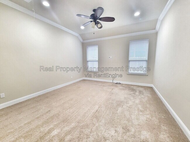 Building Photo - 4820 Piares Ln