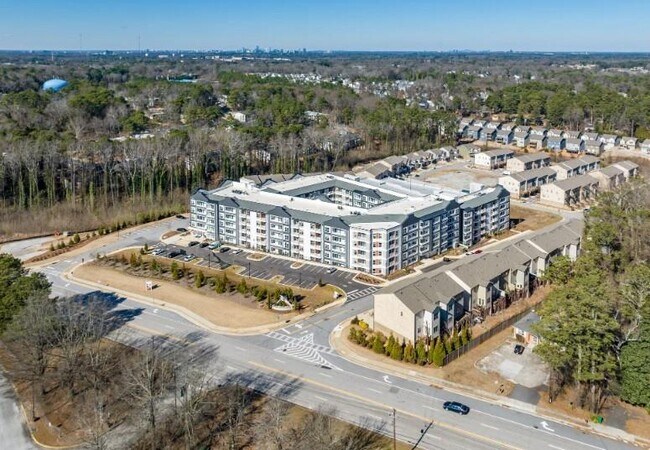 Building Photo - 750 Avondale Creek Dr.