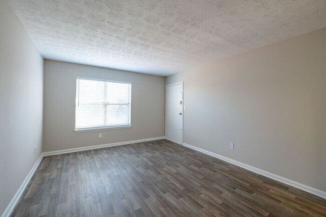 Building Photo - Modern Living at Westside Court