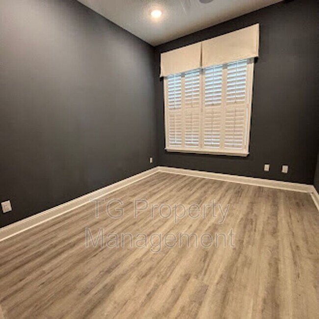 Building Photo - 4484 Sun Lily Ct