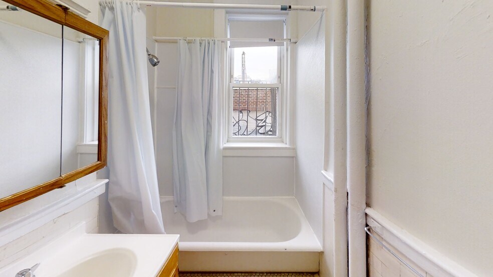 Building Photo - 1255 Boylston St