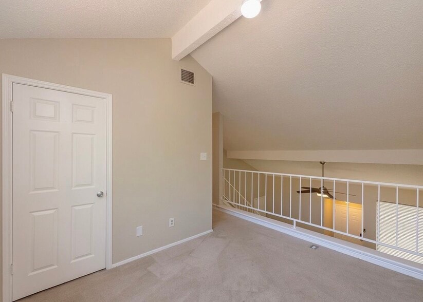 Building Photo - 12917 Meehan Dr