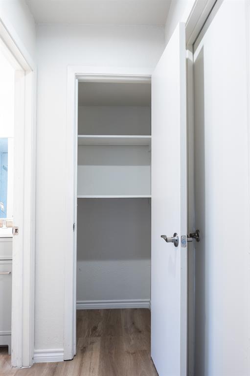 Building Photo - 2401 Bucks Run