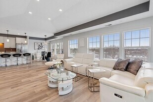 Building Photo - 3800 85th Ave N