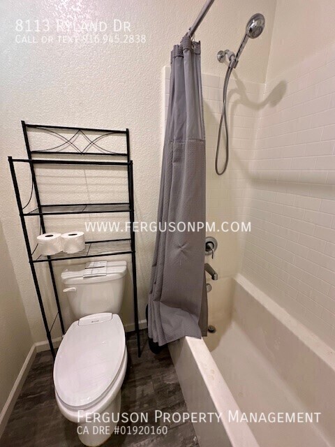 Building Photo - 8113 Ryland Dr