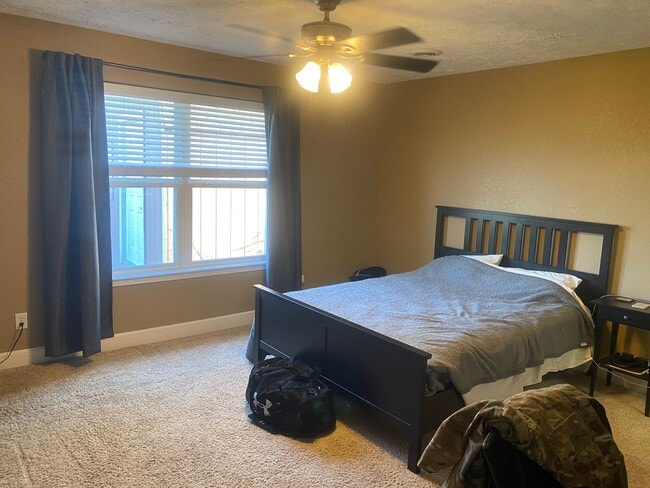 Building Photo - Italian Estates Property Management