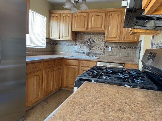 Building Photo - Charming, Newly Renovated Home in a Prime El Paso Location!
