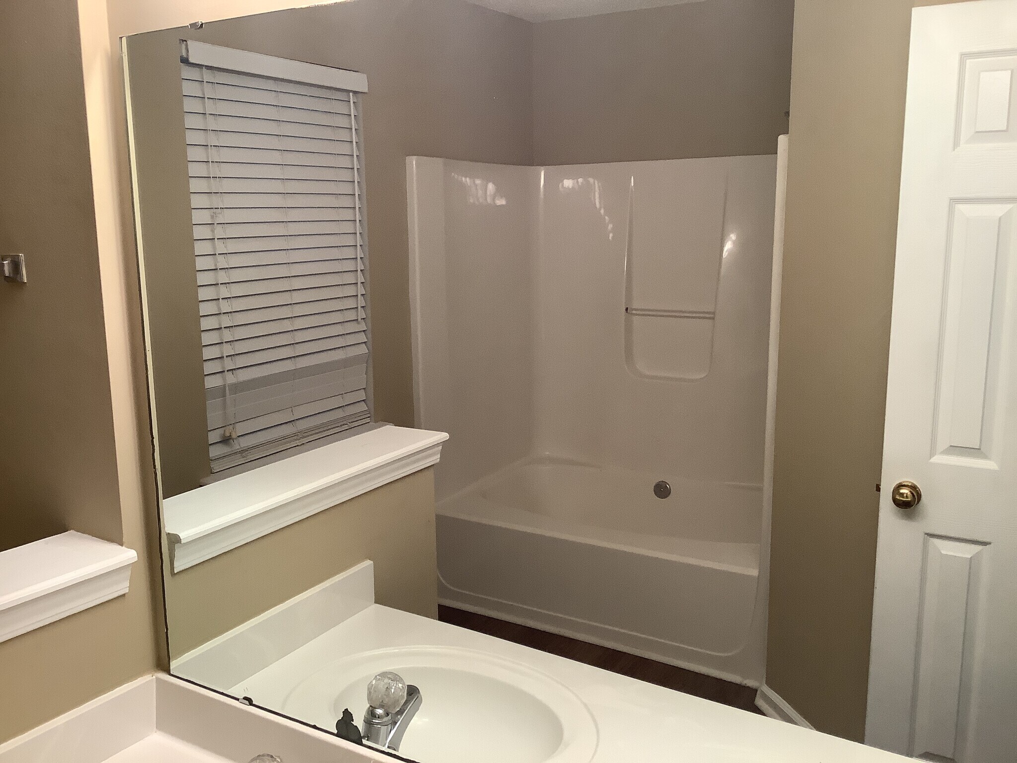 Building Photo - 116 Windy Meadow Way