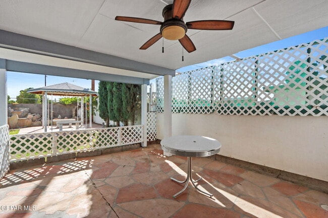 Building Photo - 390 Arvin Cir