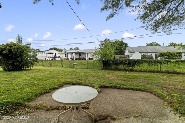 Building Photo - 17 Tillman Ln