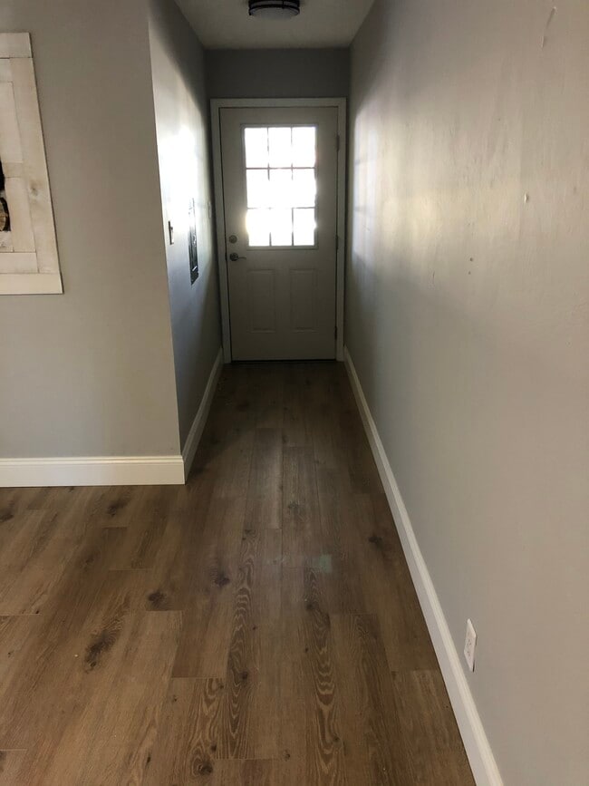 Entry Way - 3314 Treehaven Dr