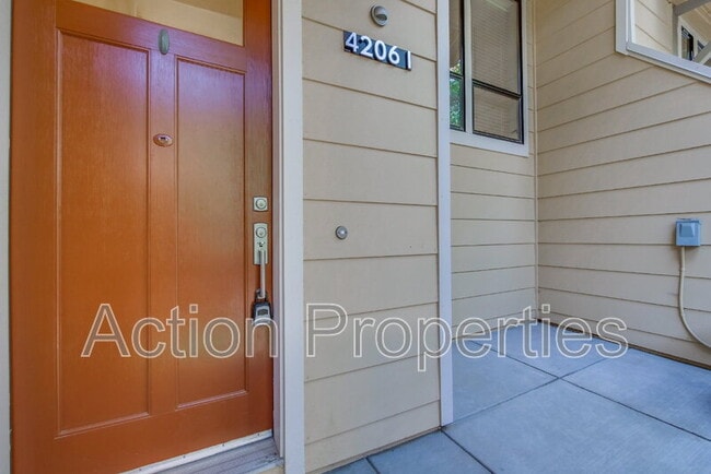 Building Photo - 4206 Rickeys Way
