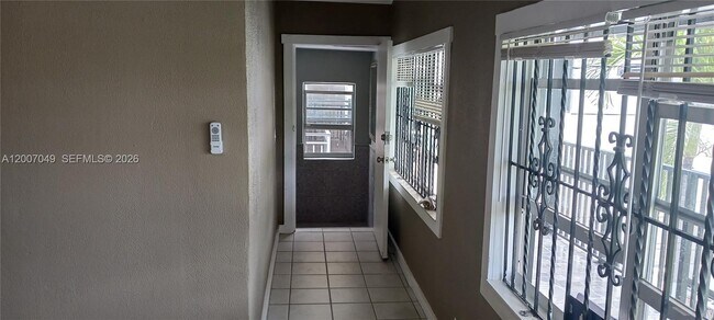 Building Photo - 2272 SW 8th St