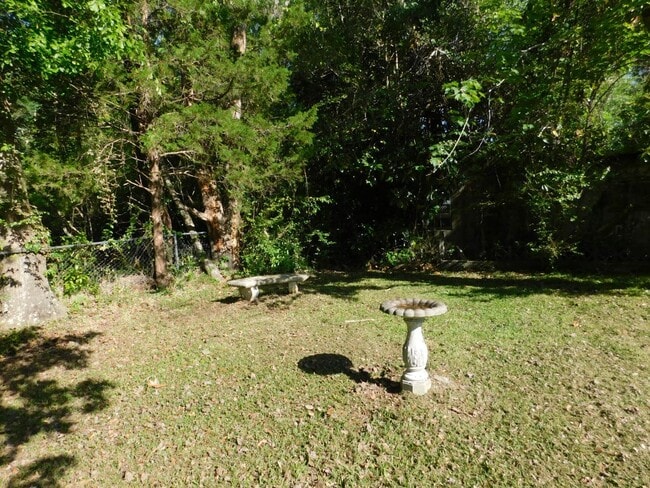 Building Photo - Single Family Home Just Minutes From Cherry Point Base!