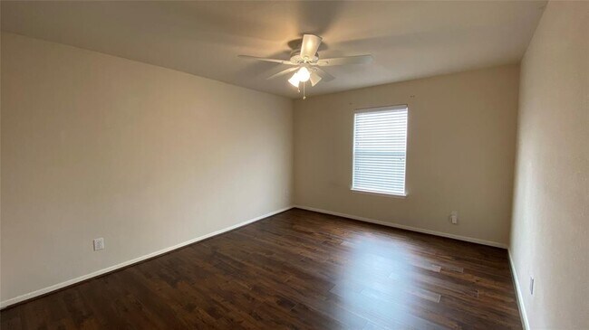 Building Photo - 21515 Kingston Terrace Ln