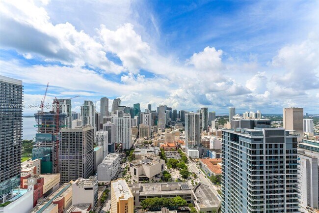 Building Photo - 159 NE 6th St