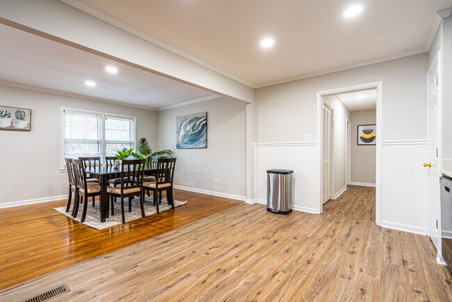 Building Photo - COMING SOON !!! 3/13/2026